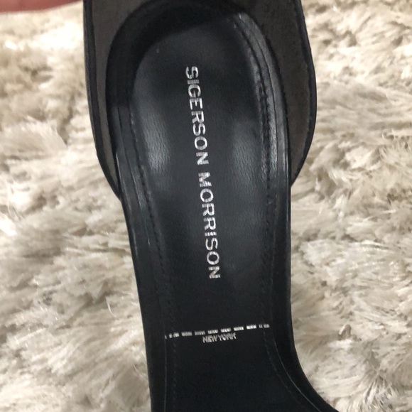 Beautiful SIGERSON MORRISON Angled Wedge Heels - Picture 4 of 16